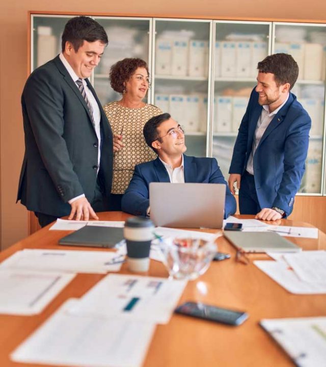 company-lawyers-meeting